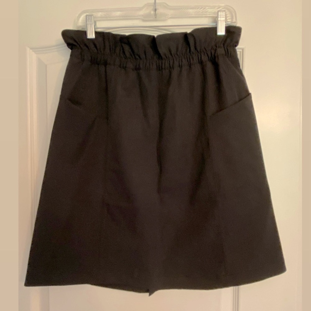 lululemon athletica Black Trip Taker Skirt | Size 8